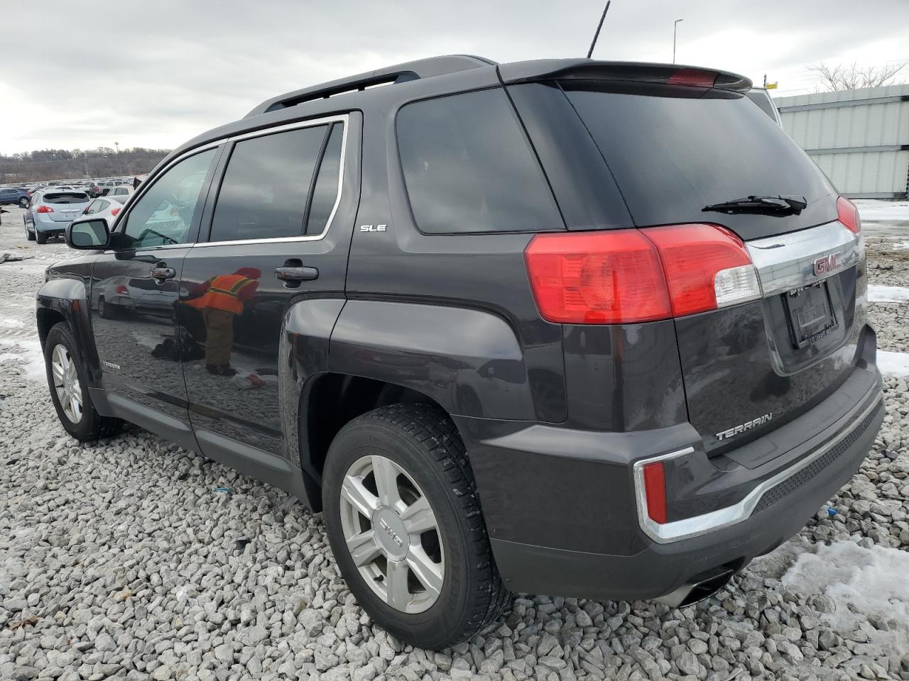 2016 GMC TERRAIN SL - Image 2