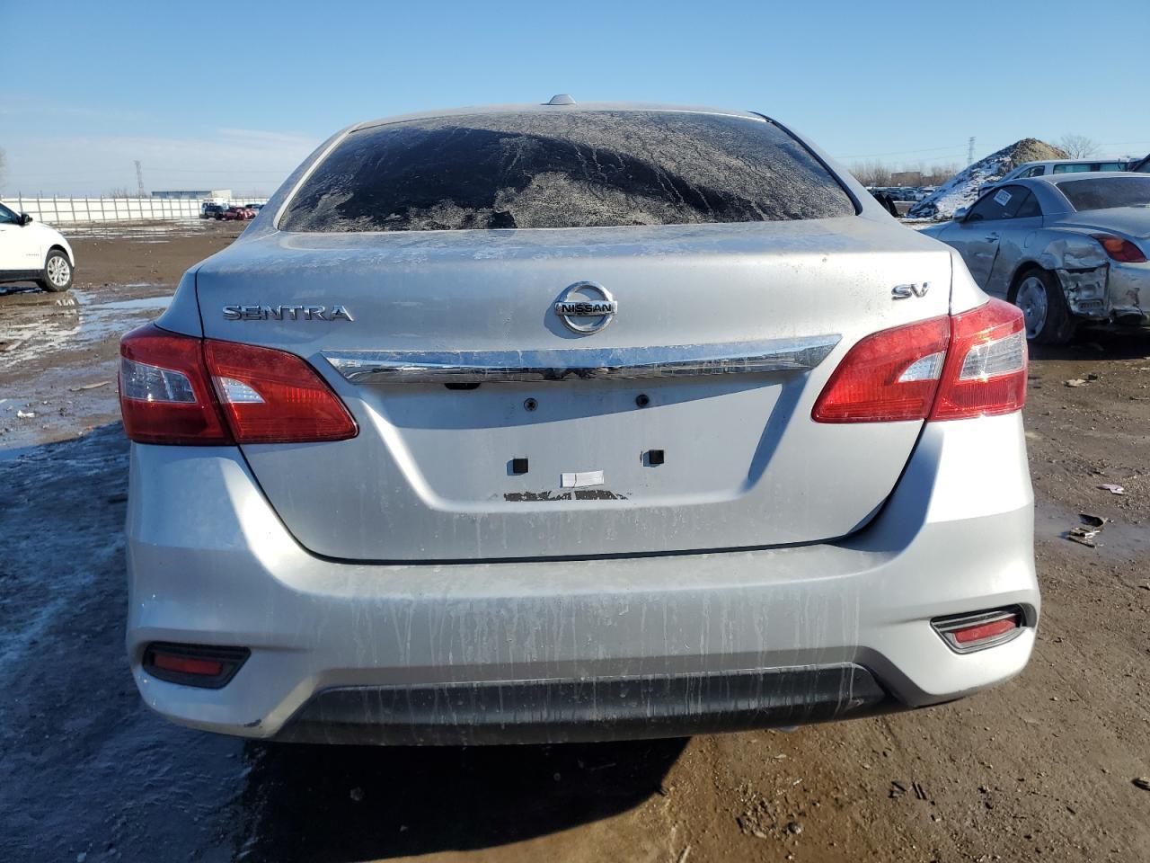 2017 NISSAN SENTRA S - Фото 6