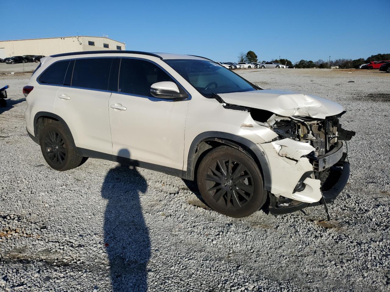 2019 TOYOTA HIGHLANDER - Image 4