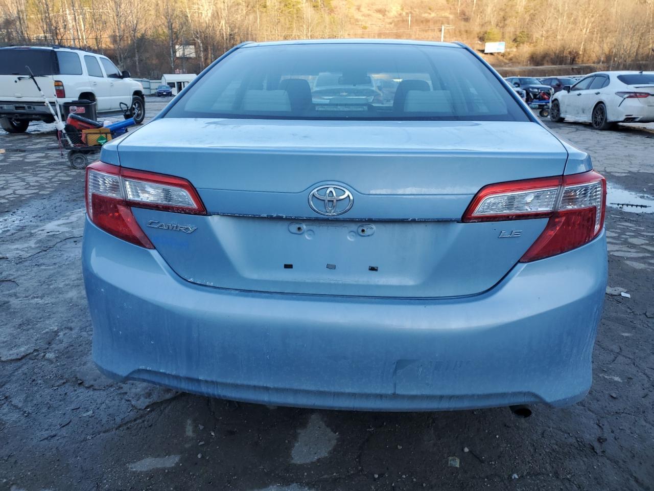 2014 TOYOTA CAMRY L - Image 6