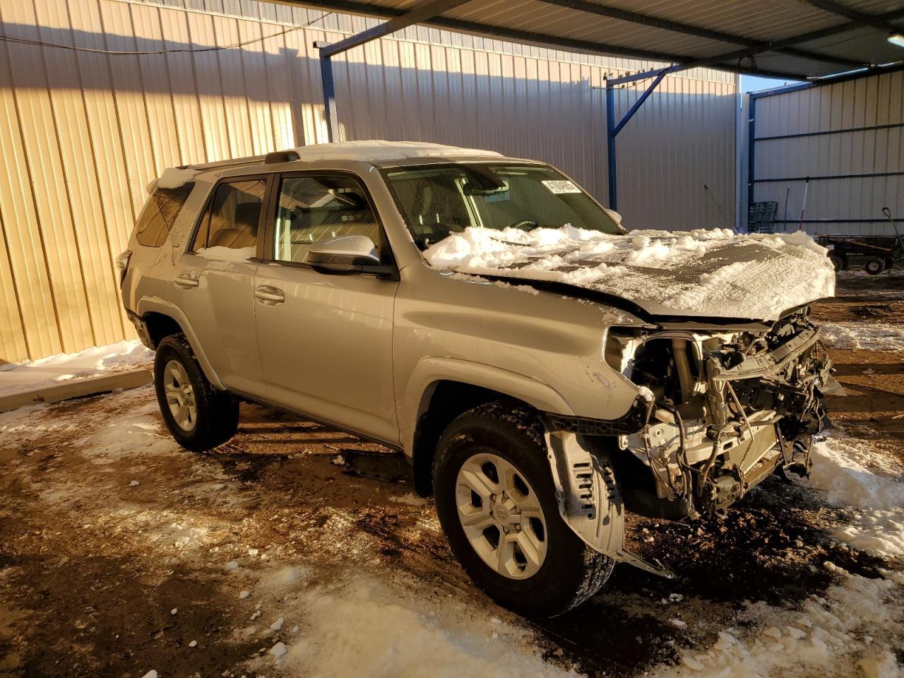 2022 TOYOTA 4RUNNER SR - Image 4