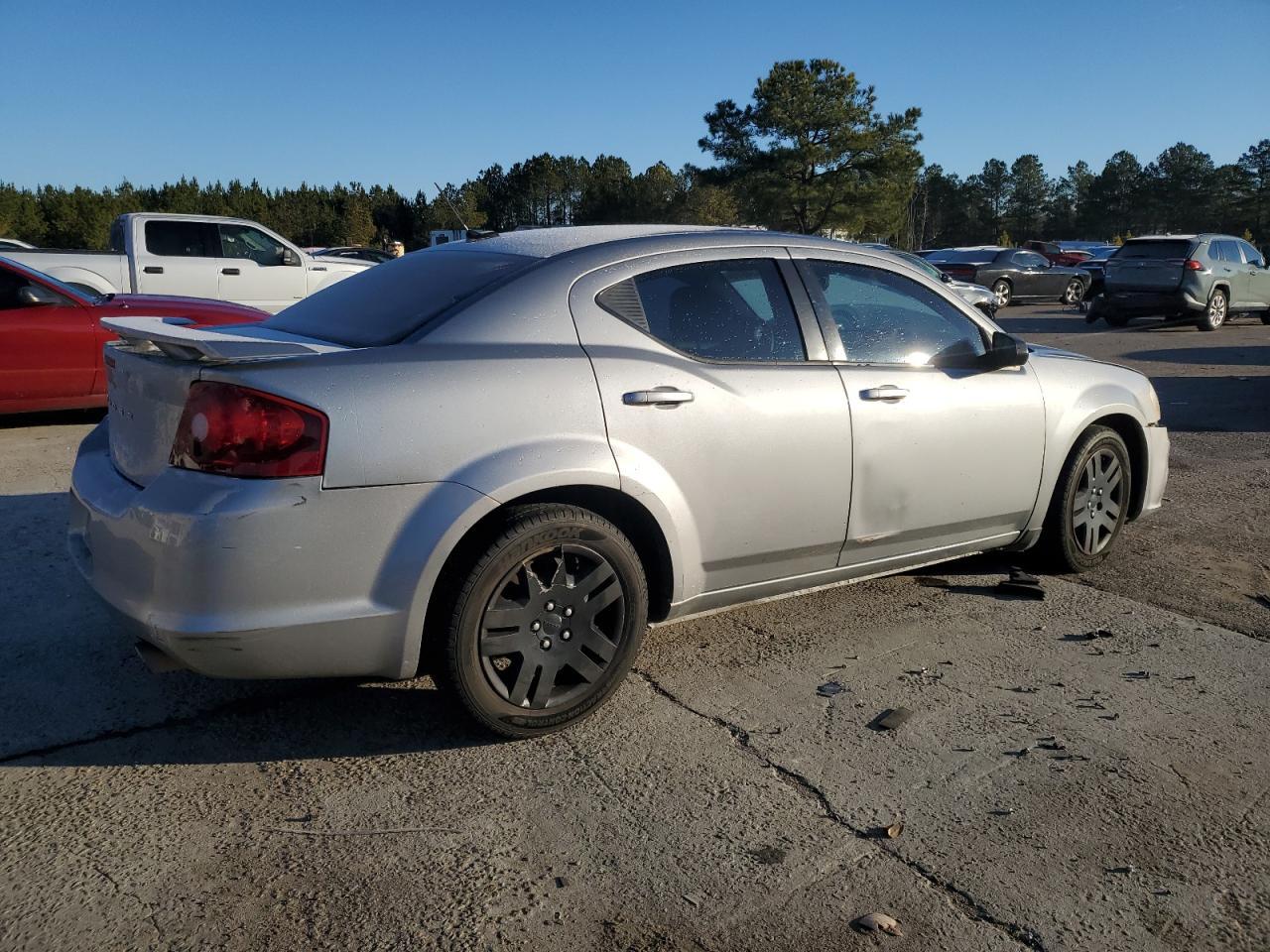 2014 DODGE AVENGER SE - Фото 3