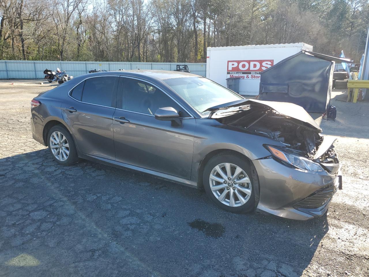 2020 TOYOTA CAMRY LE - Image 4