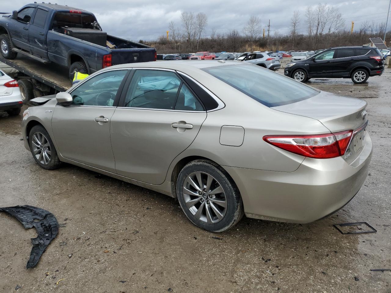 2016 TOYOTA CAMRY HYBR - Фото 2