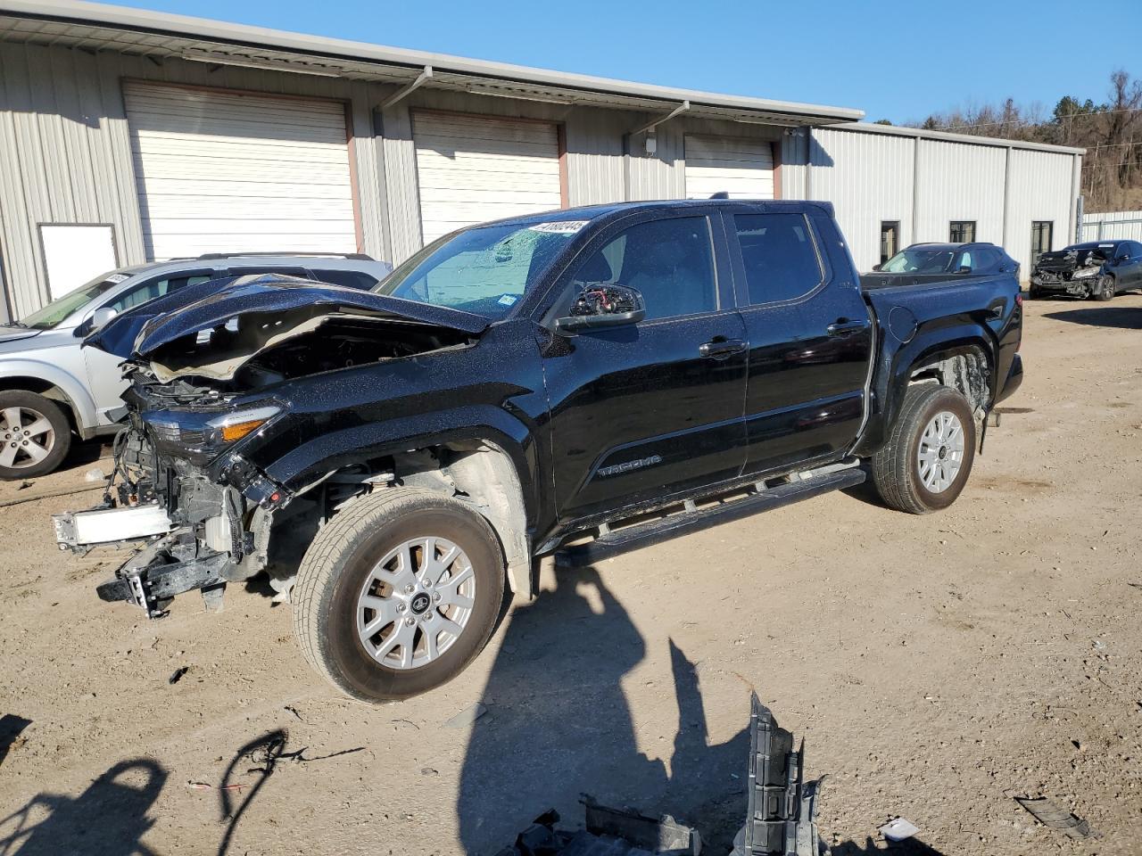 2024 TOYOTA TACOMA DOU