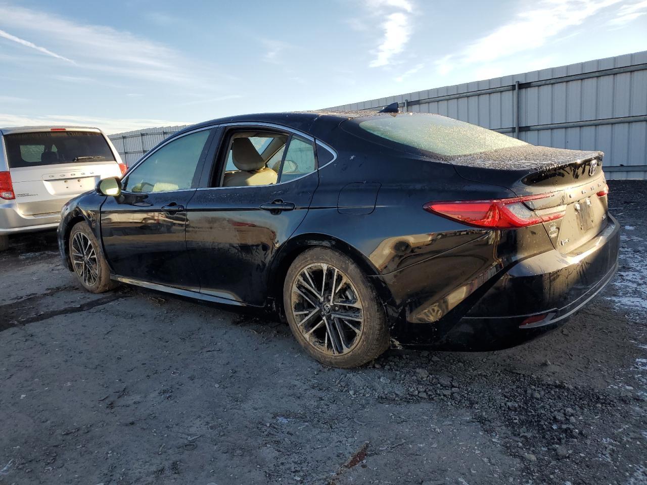 2025 TOYOTA CAMRY XSE - Фото 2