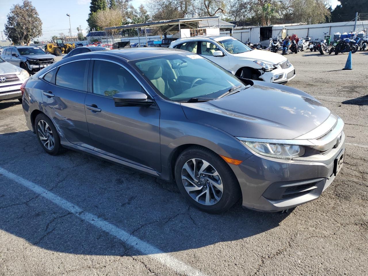 2016 HONDA CIVIC EX - Фото 4