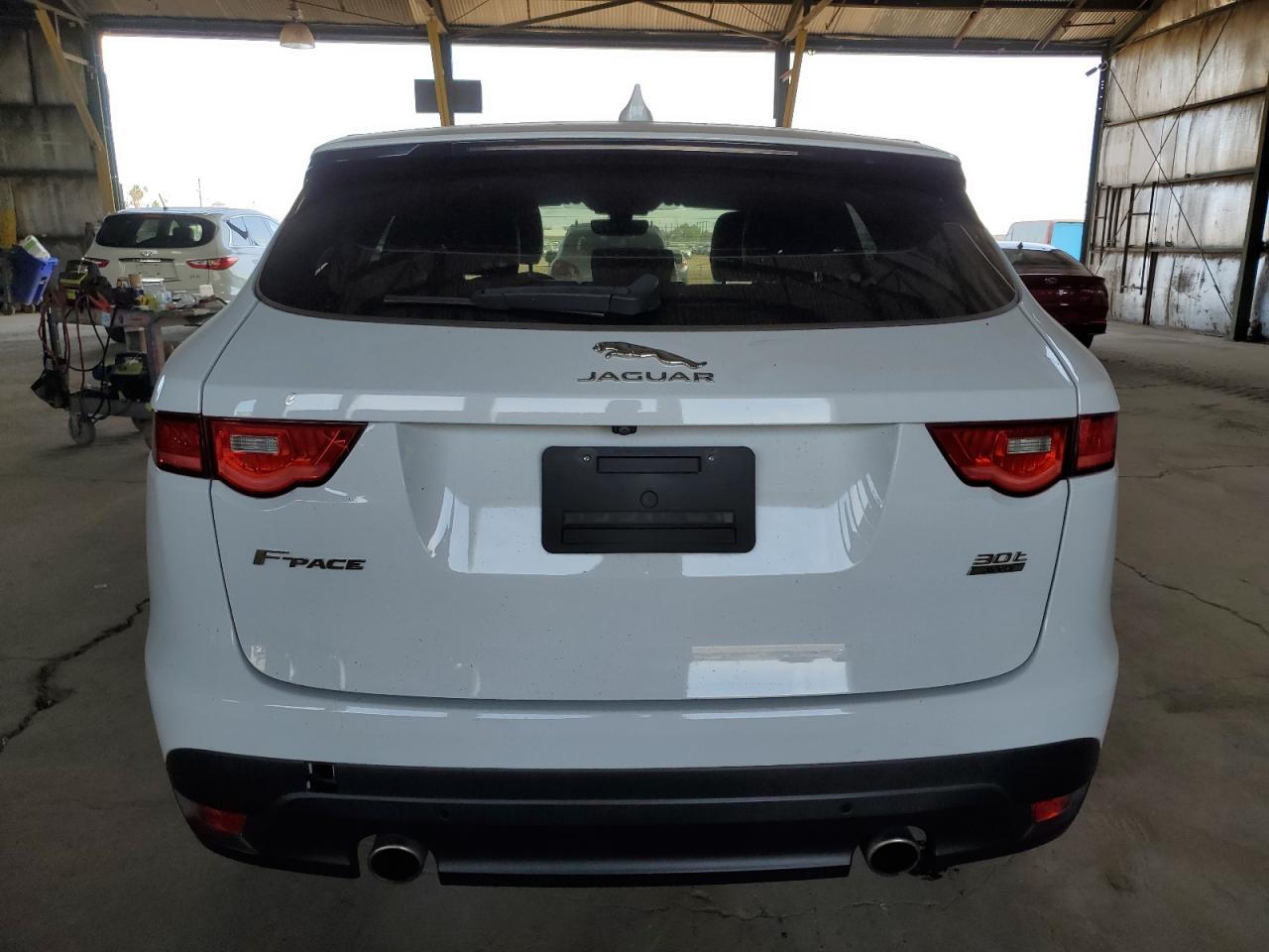 2019 JAGUAR F-PACE PRE - Image 6