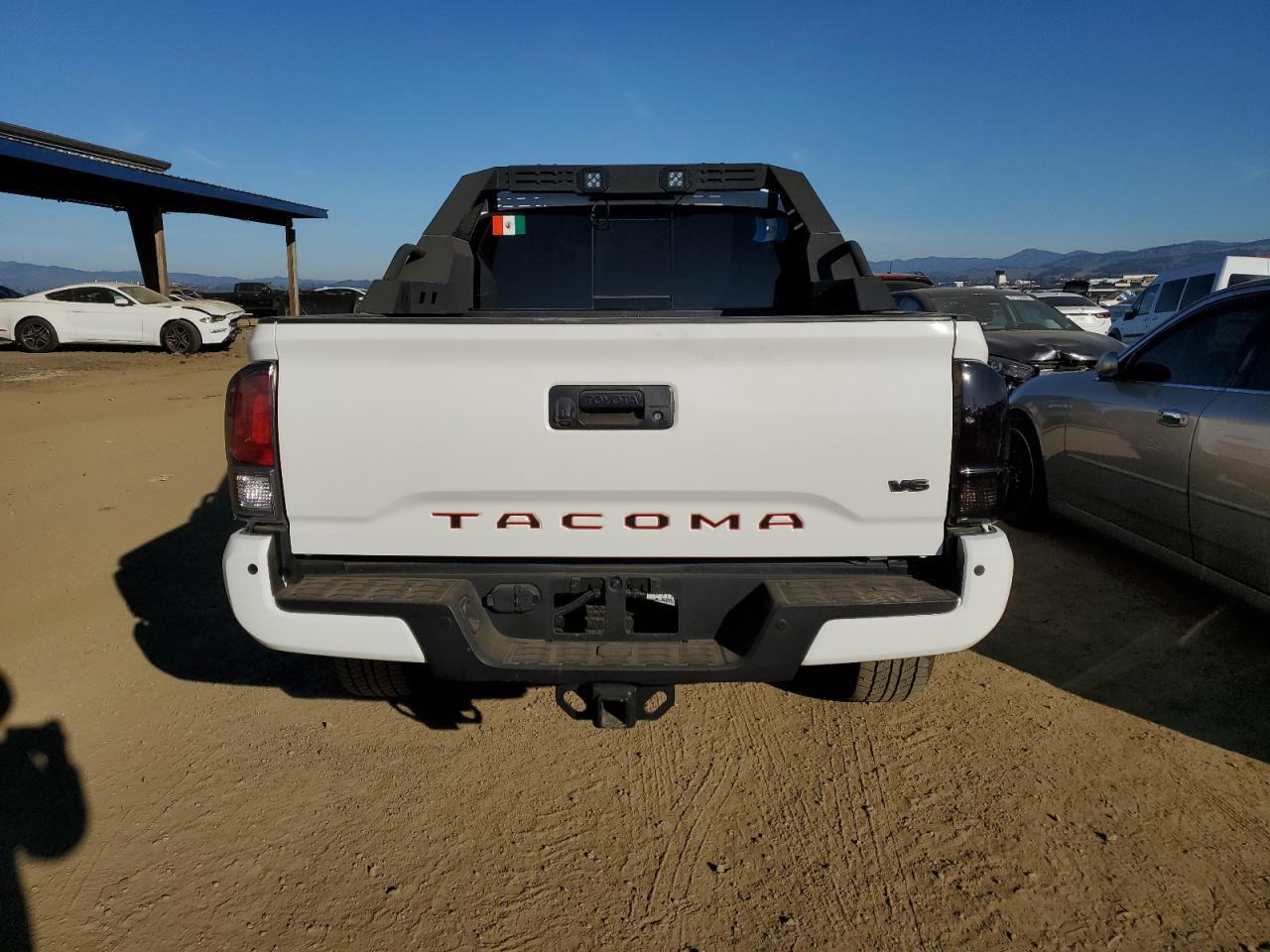 2023 TOYOTA TACOMA DOU - Фото 6