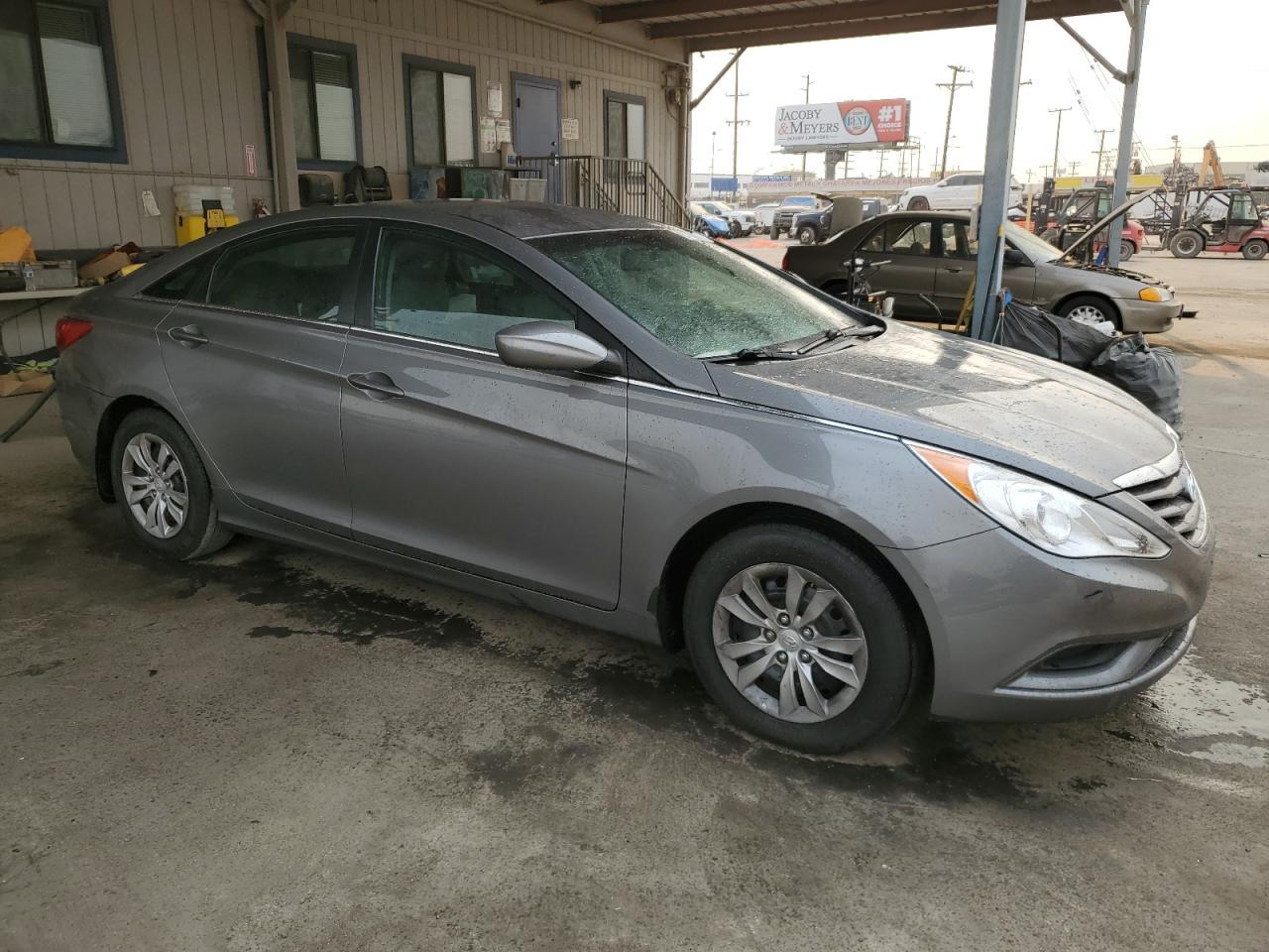 2013 HYUNDAI SONATA GLS - Фото 4