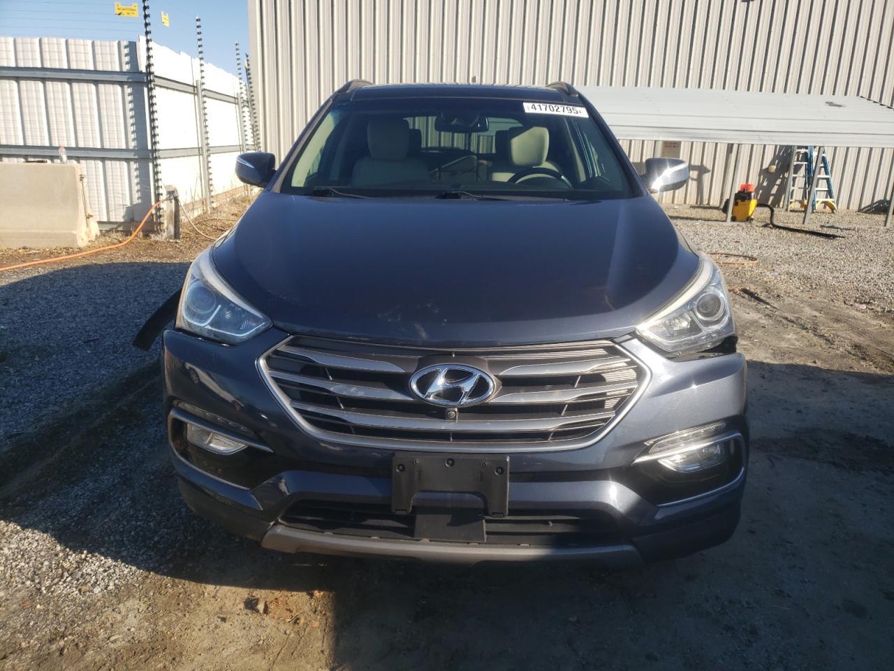 2017 HYUNDAI SANTA FE S - Image 5