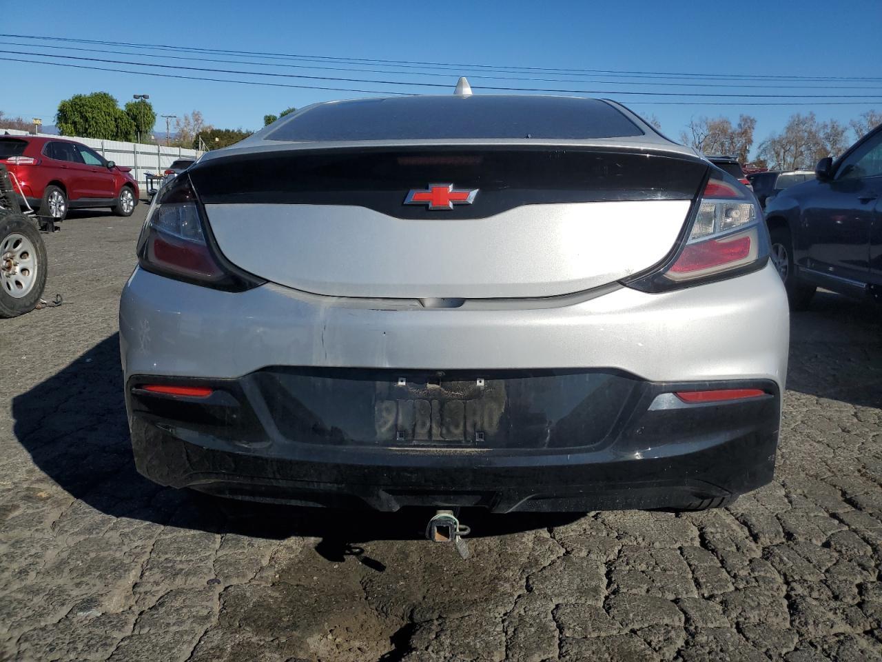 2017 CHEVROLET VOLT LT - Image 6