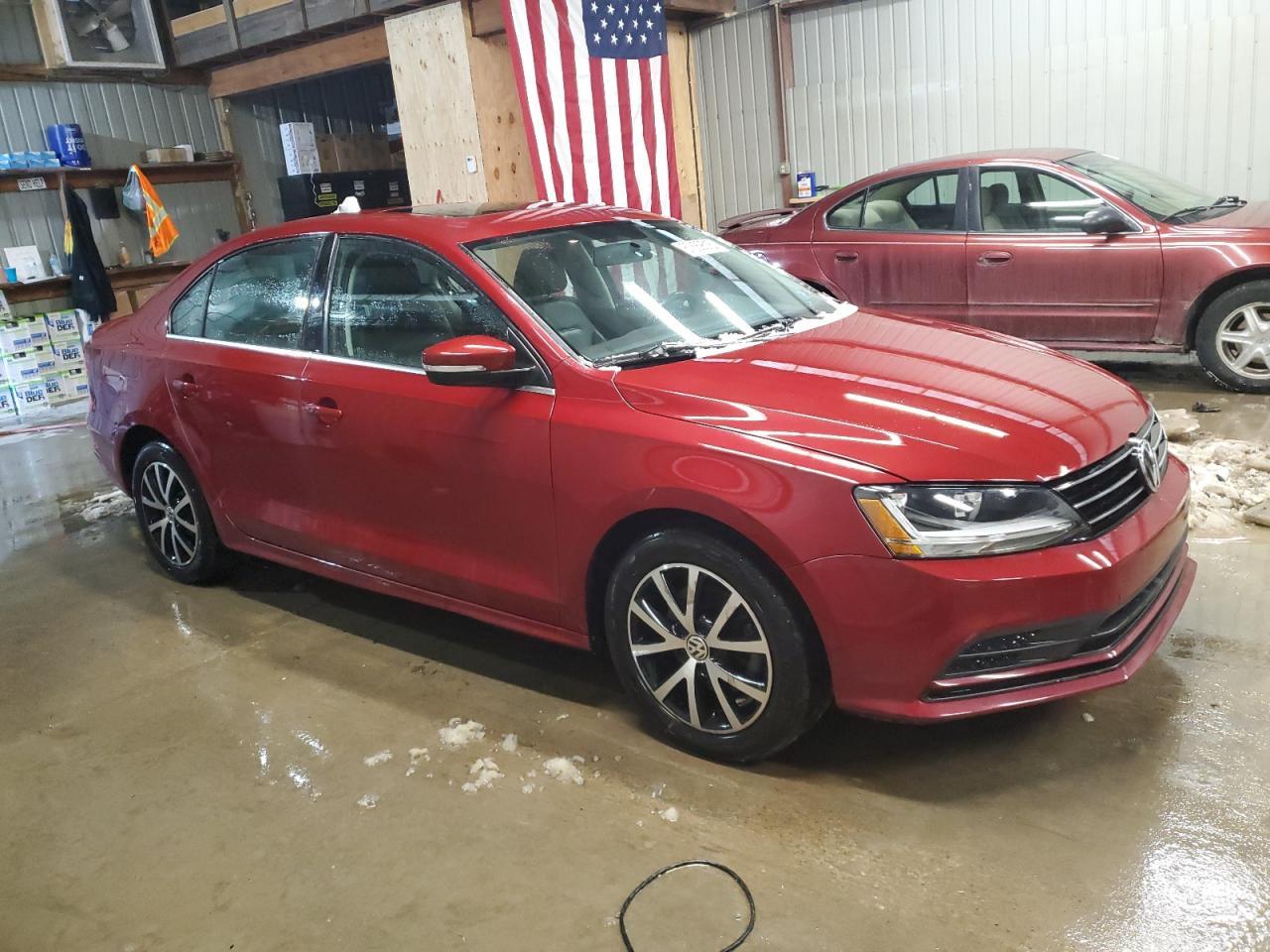 2017 VOLKSWAGEN JETTA SE - Image 4