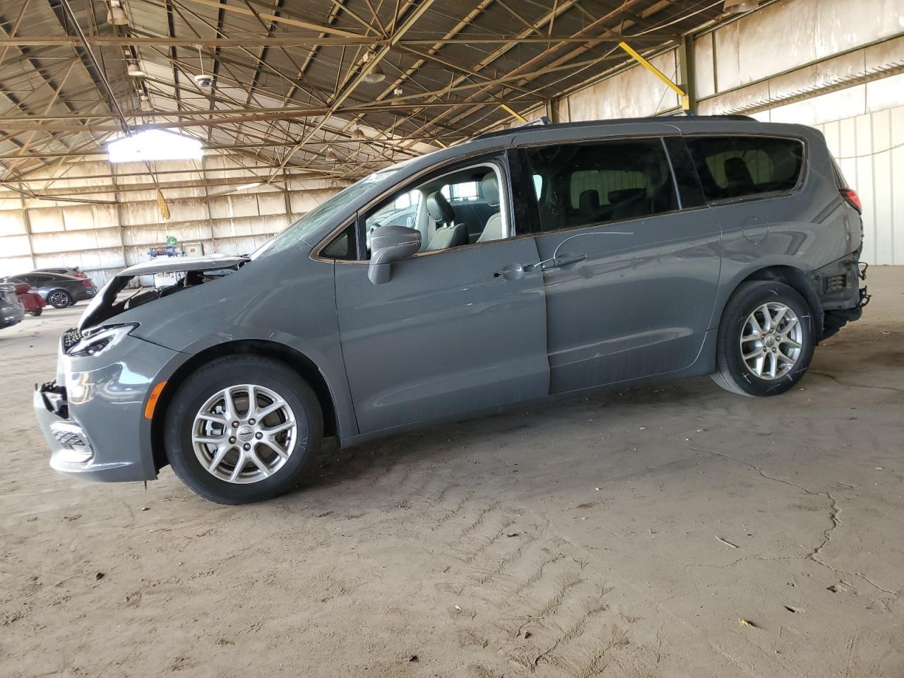 2022 CHRYSLER PACIFICA T