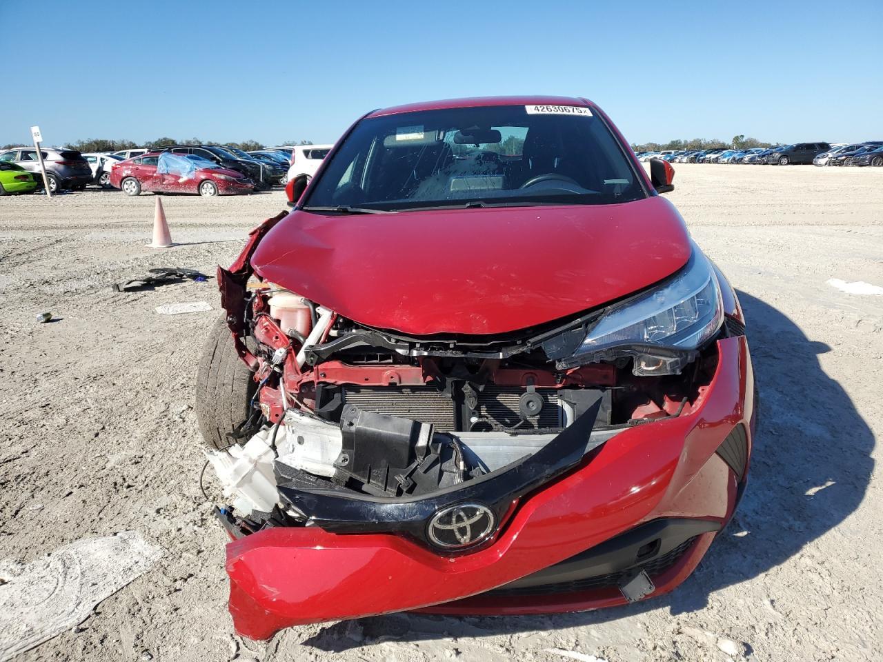 2021 TOYOTA C-HR XLE - Фото 5