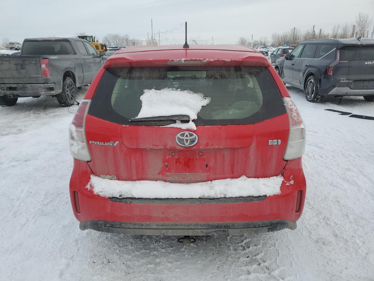 2016 TOYOTA PRIUS V - Image 6