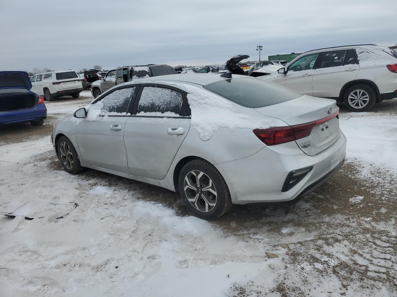 2021 KIA FORTE FE - Фото 2