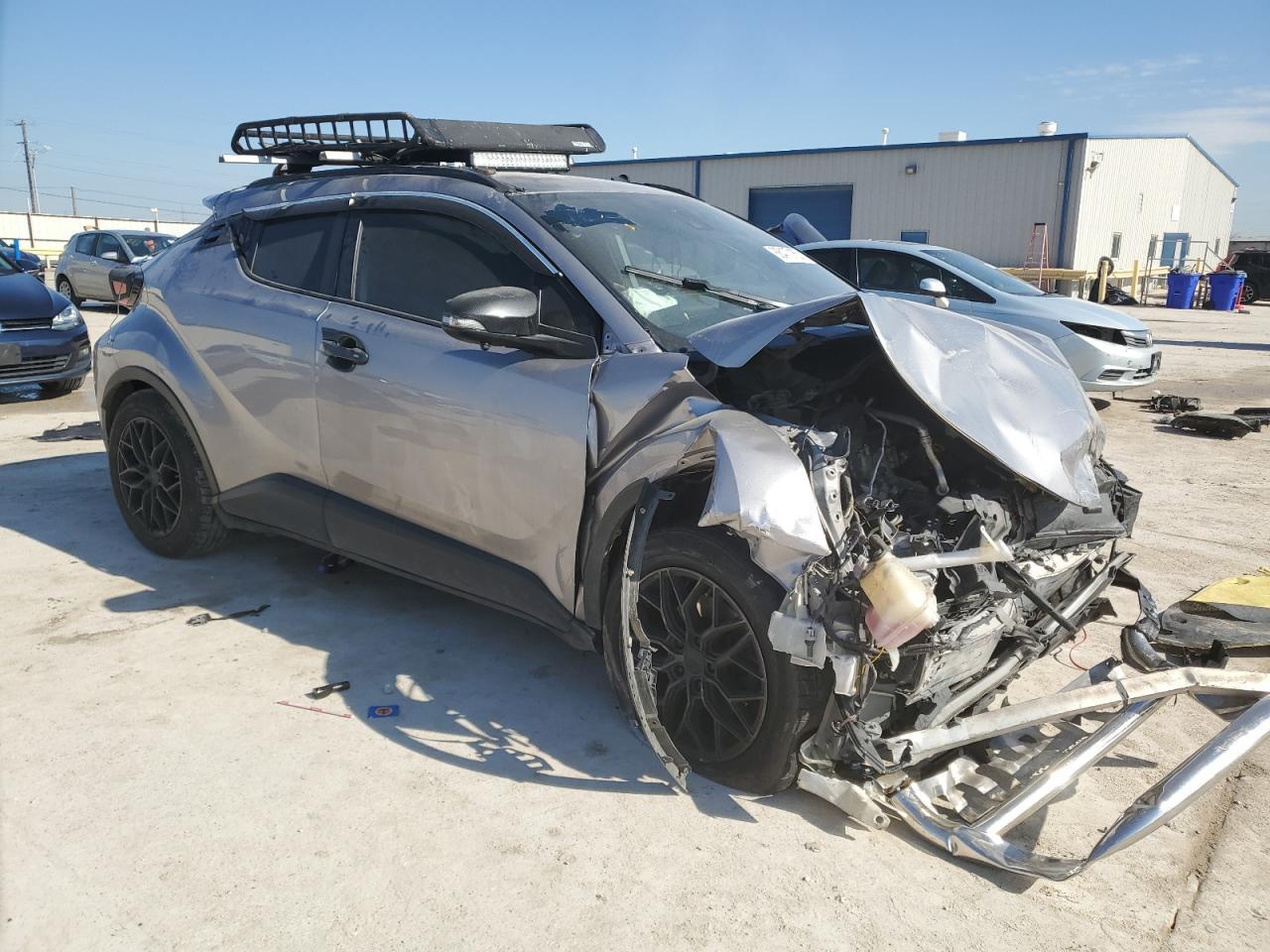 2019 TOYOTA C-HR XLE - Фото 4