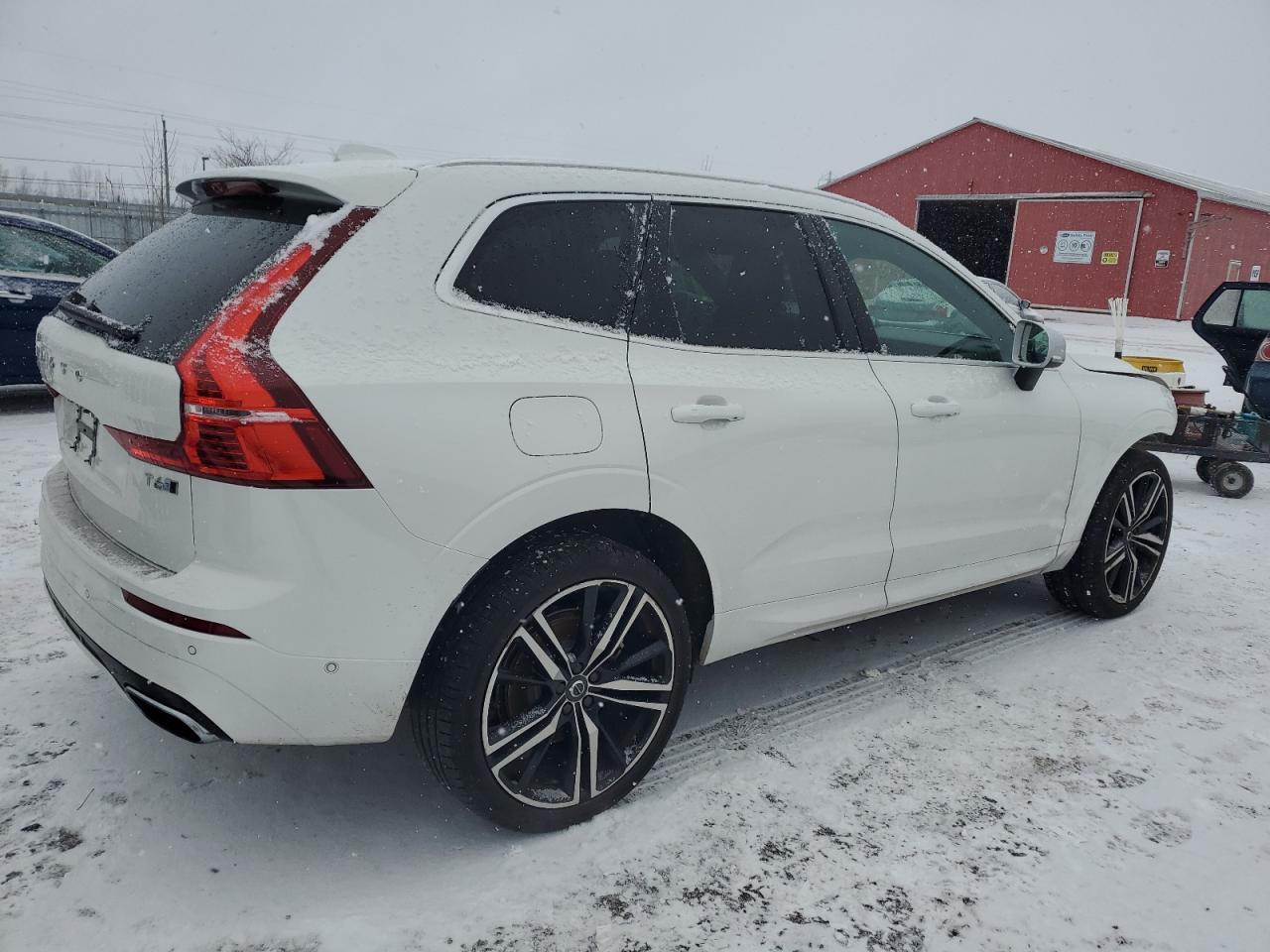 2018 VOLVO XC60 T6 R- - Image 3