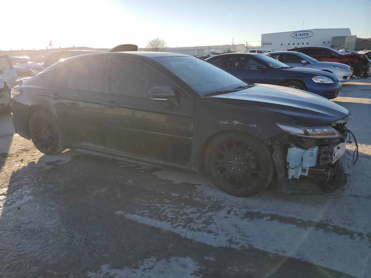 2018 TOYOTA CAMRY XSE - Image 4