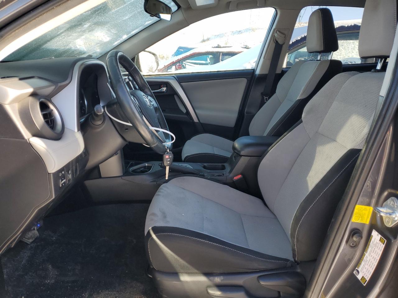 2016 TOYOTA RAV4 XLE - Image 7