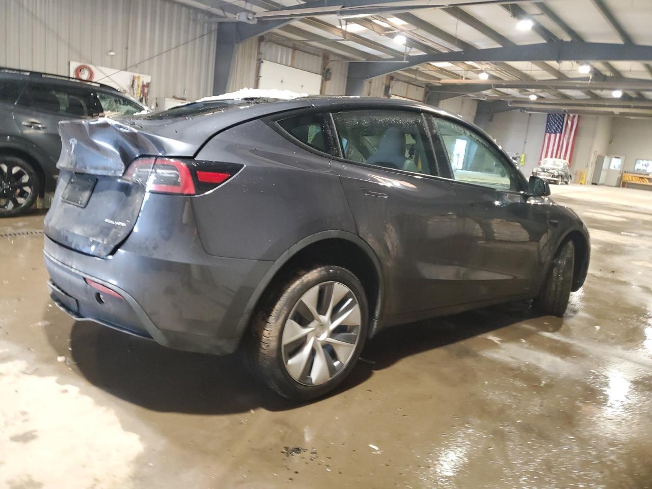 2024 TESLA MODEL Y - Image 3