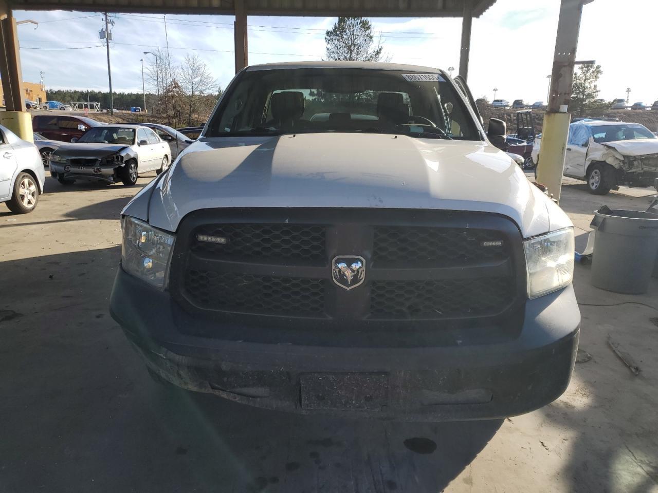 2018 RAM 1500 ST - Image 5
