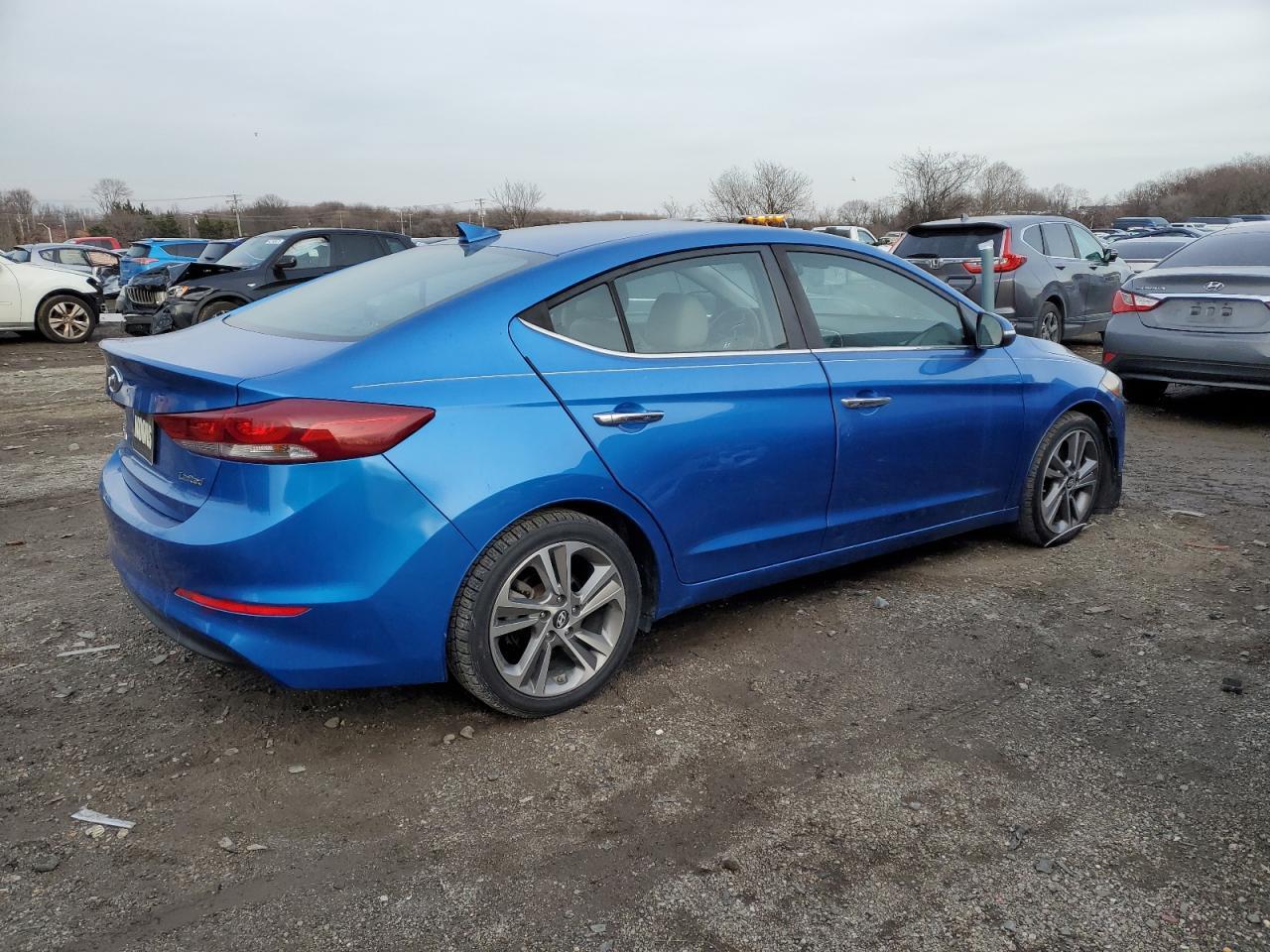 2017 HYUNDAI ELANTRA SE - Фото 3