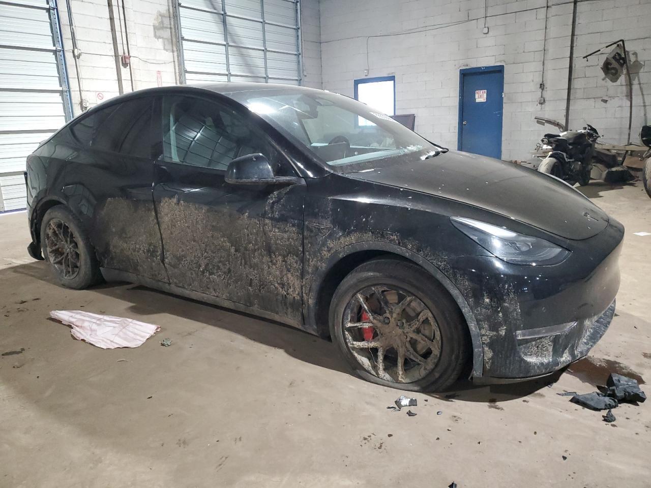 2022 TESLA MODEL Y - Image 4