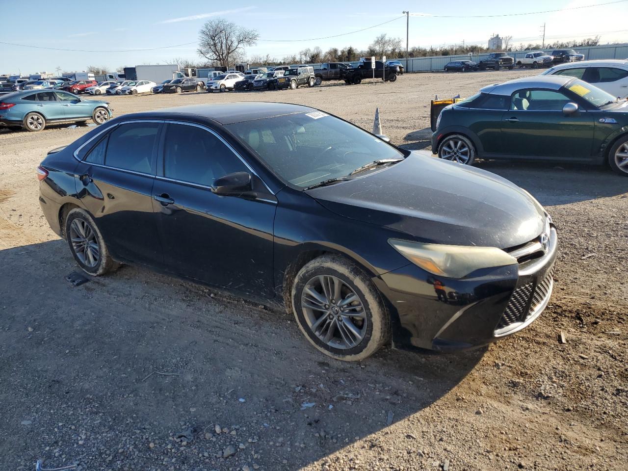 2015 TOYOTA CAMRY LE - Фото 4