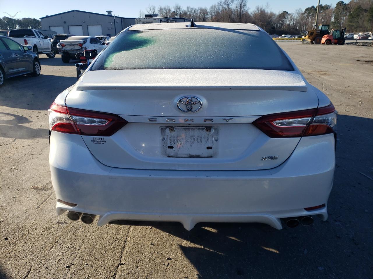 2019 TOYOTA CAMRY XSE - Image 6