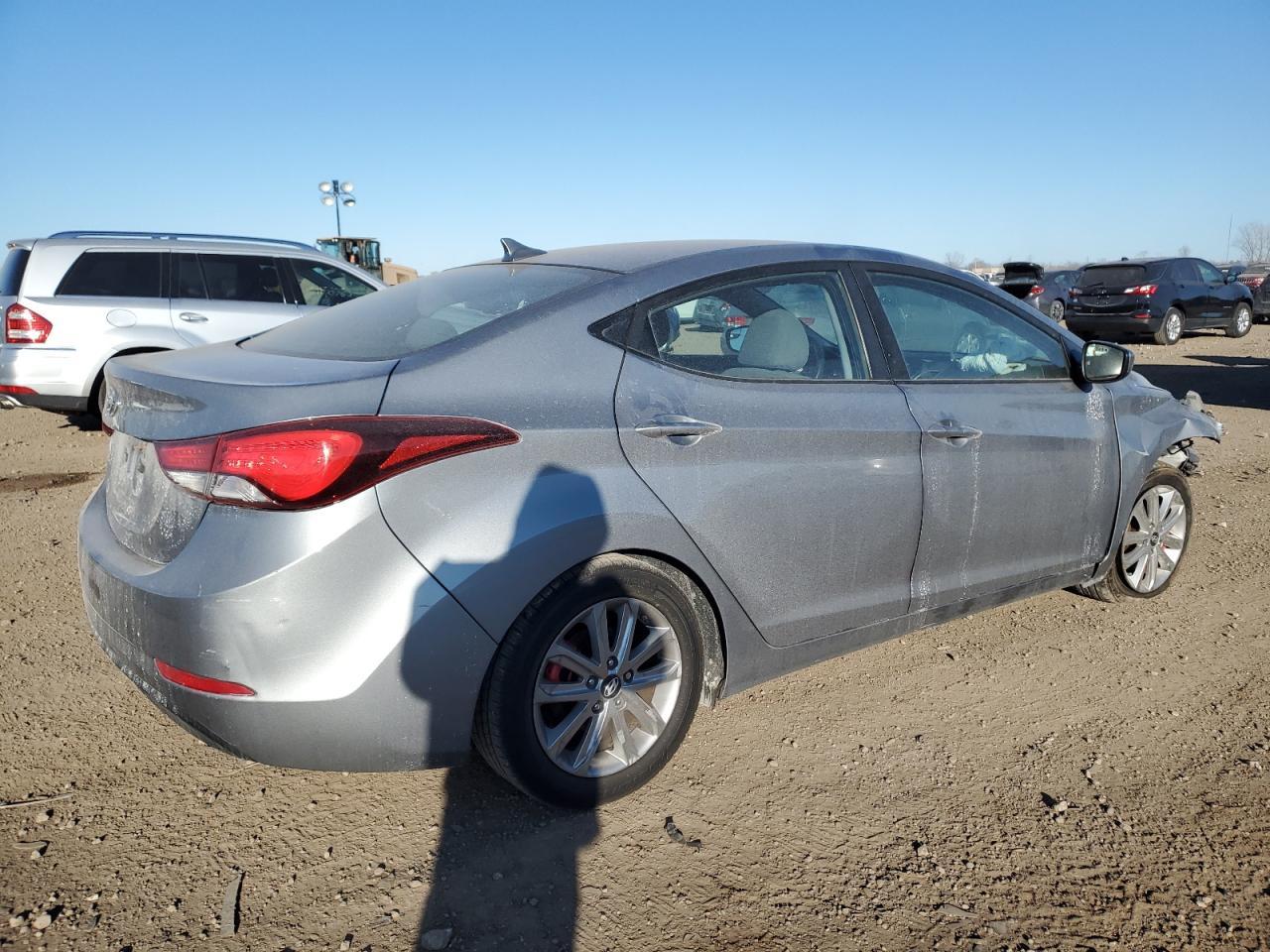 2015 HYUNDAI ELANTRA SE - Image 3