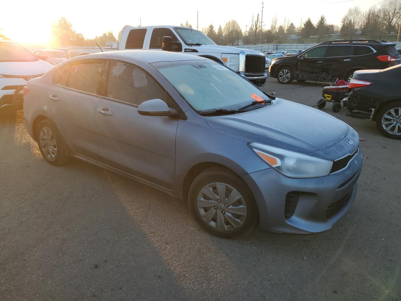 2020 KIA RIO LX - Фото 4