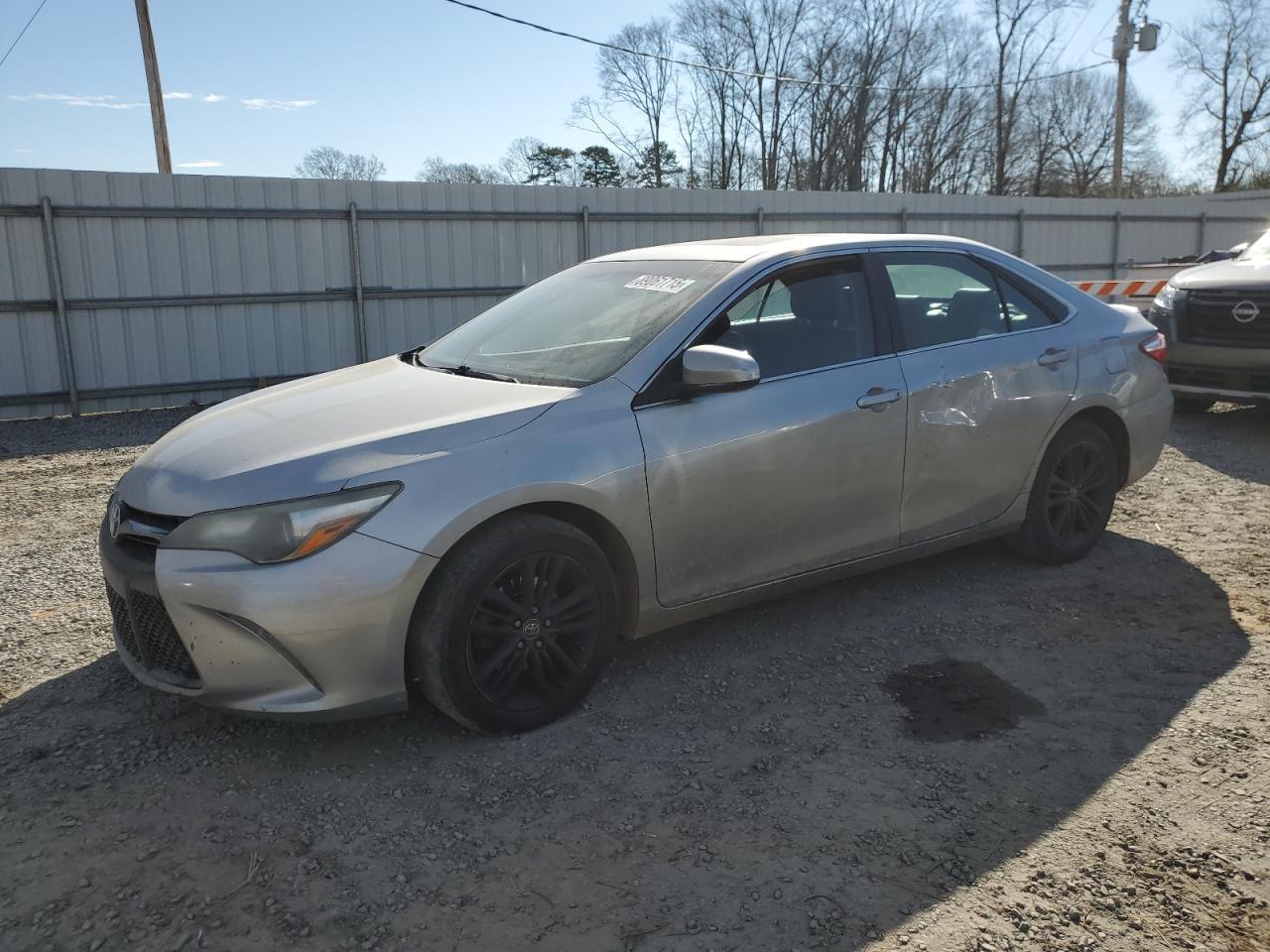 2016 TOYOTA CAMRY LE