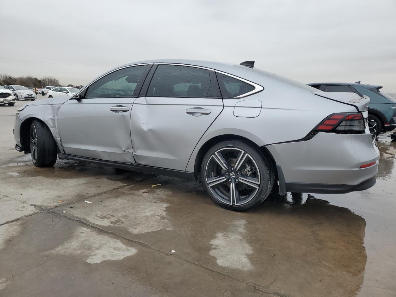 2023 HONDA ACCORD HYB - Image 2