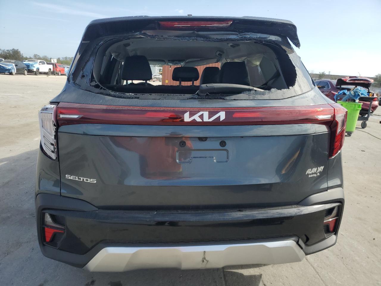 2024 KIA SELTOS EX - Image 6