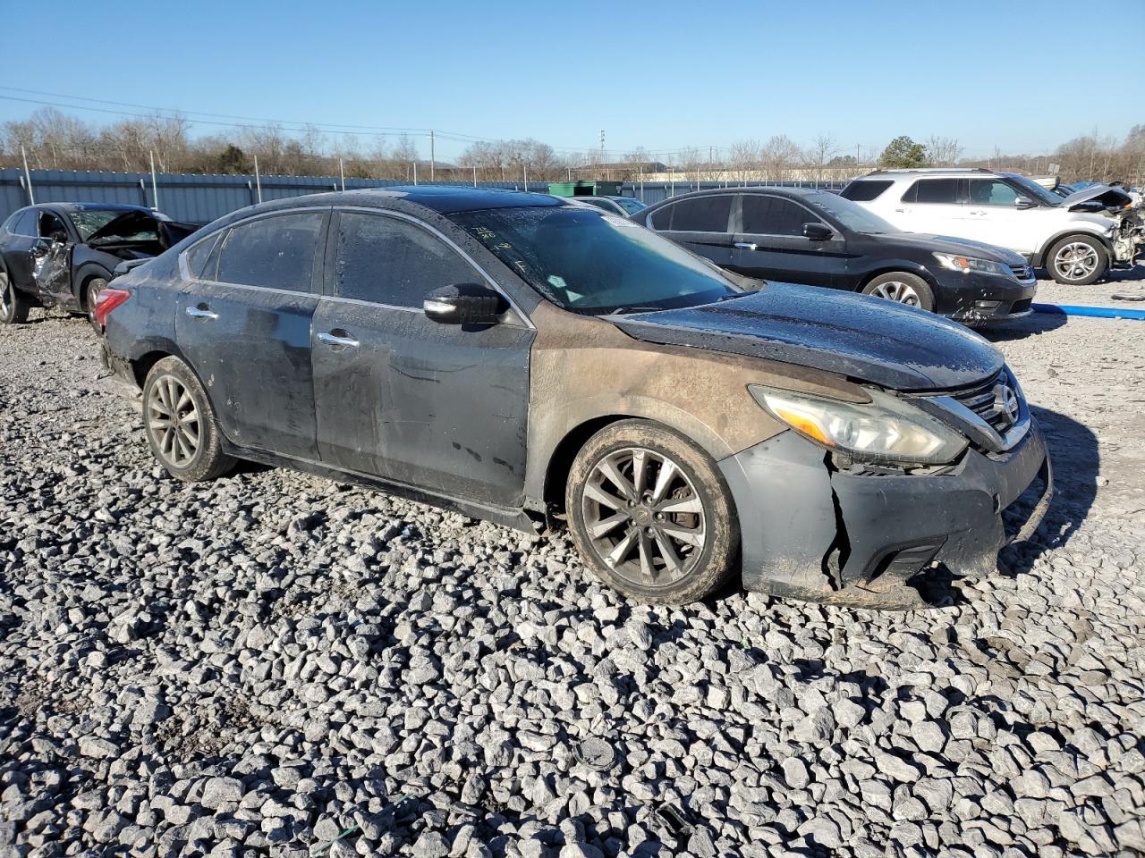 2017 NISSAN ALTIMA 2.5 - Фото 4
