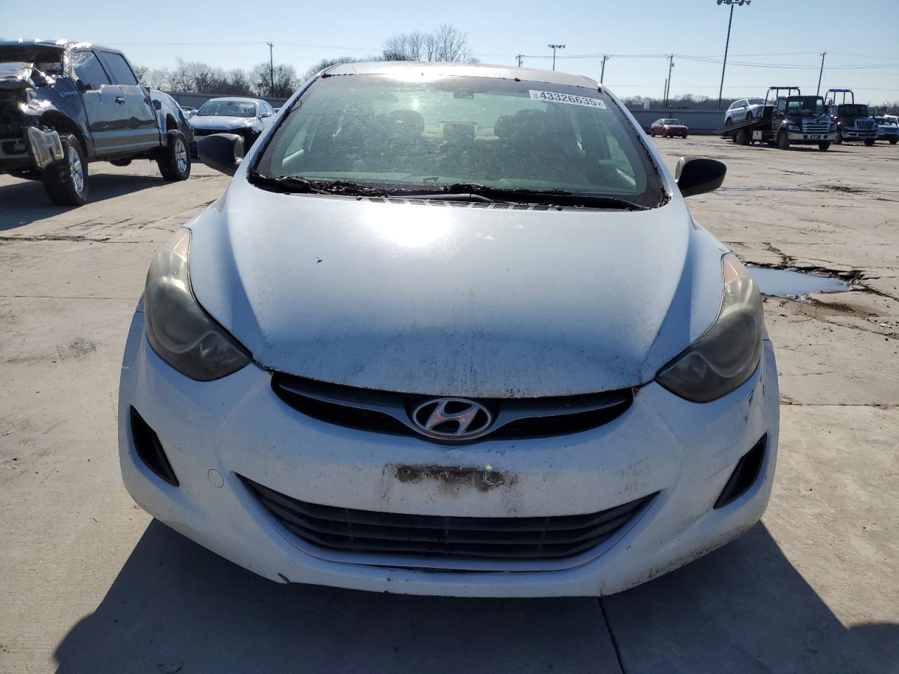2013 HYUNDAI ELANTRA GL - Фото 5