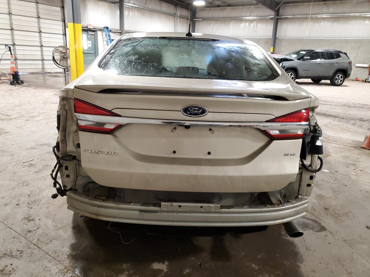 2017 FORD FUSION SE - Фото 6