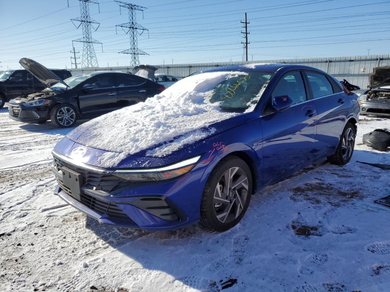 2024 HYUNDAI ELANTRA SE