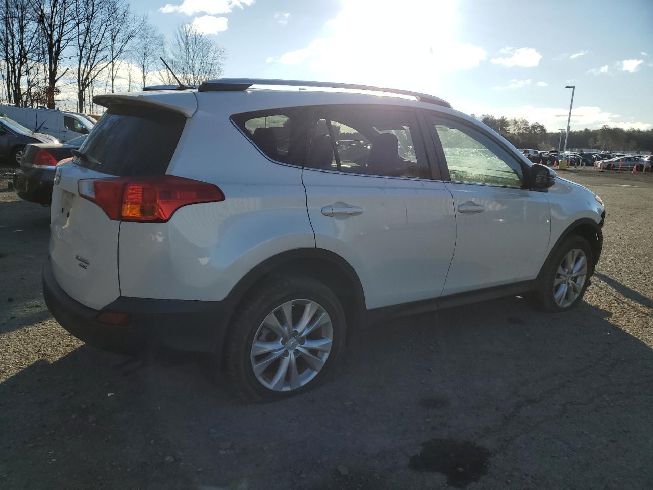2014 TOYOTA RAV4 LIMIT - Image 3
