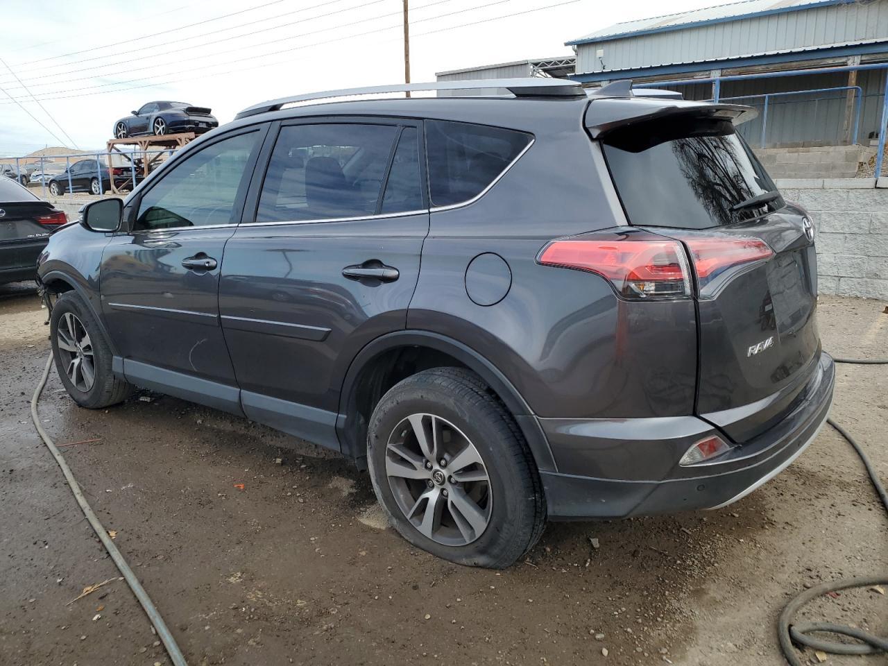 2016 TOYOTA RAV4 XLE - Image 2