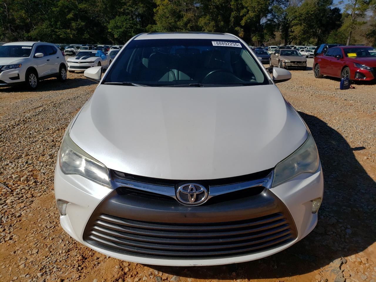 2016 TOYOTA CAMRY LE - Фото 5