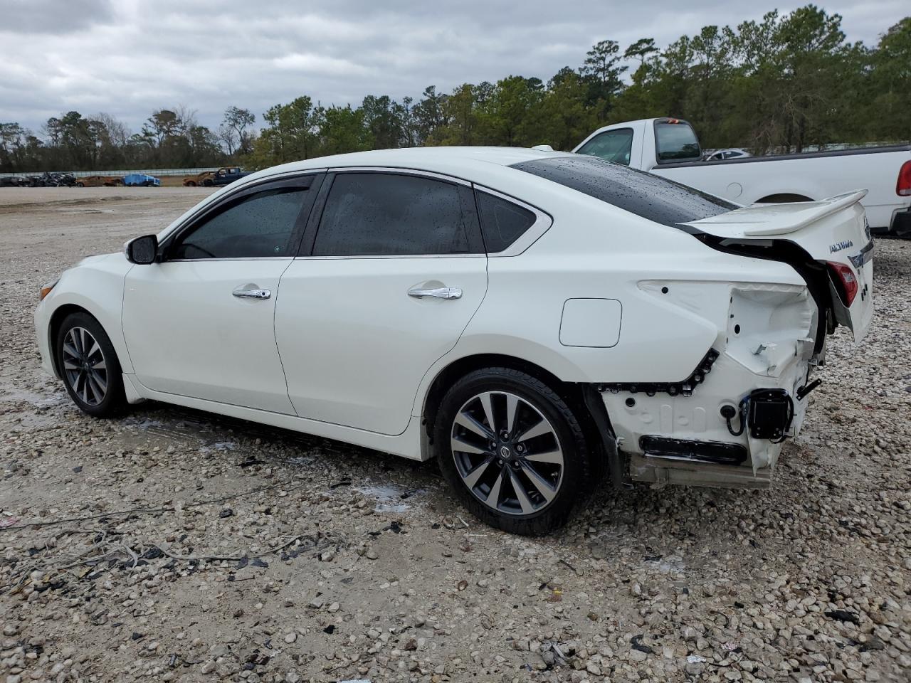 2017 NISSAN ALTIMA 2.5 - Фото 2