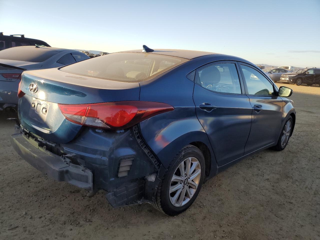 2014 HYUNDAI ELANTRA SE - Фото 3