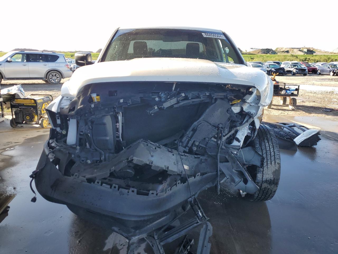 2017 RAM 1500 ST - Image 5