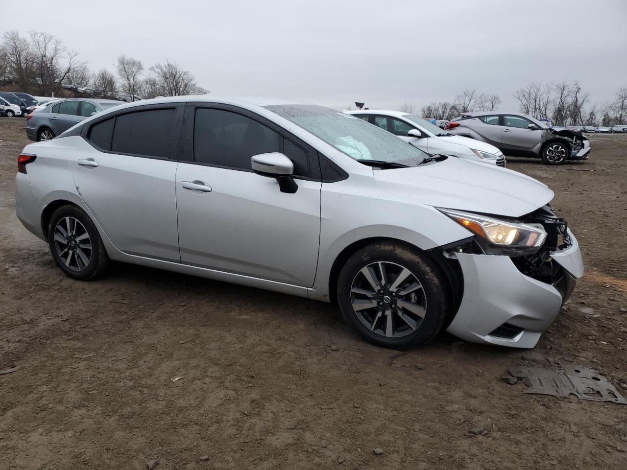 2021 NISSAN VERSA SV - Image 4