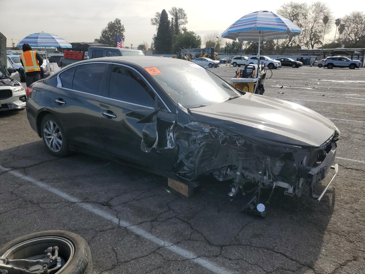 2015 INFINITI Q50 BASE - Image 4