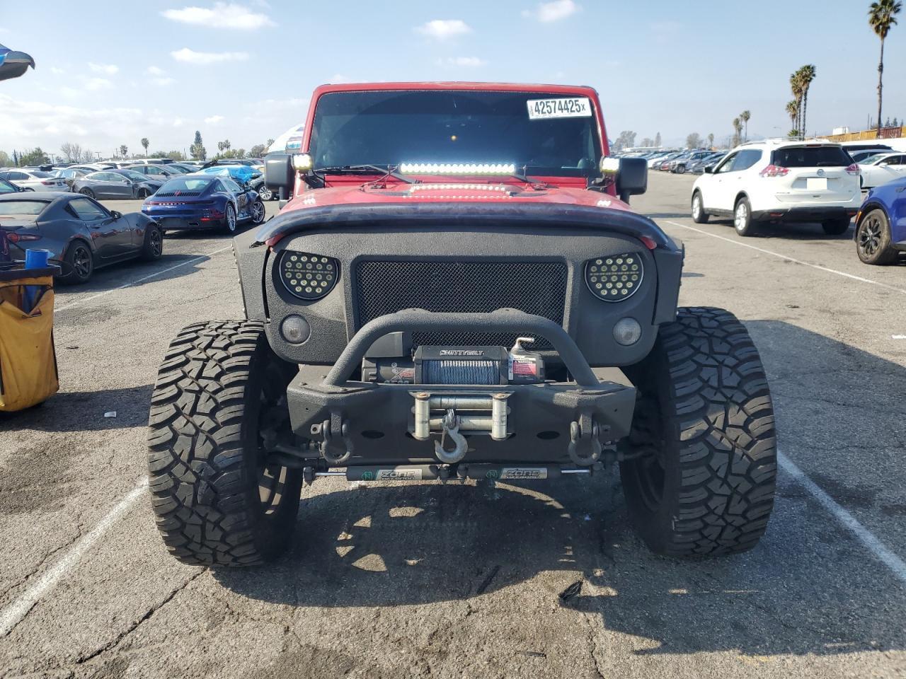 2014 JEEP WRANGLER U - Image 5