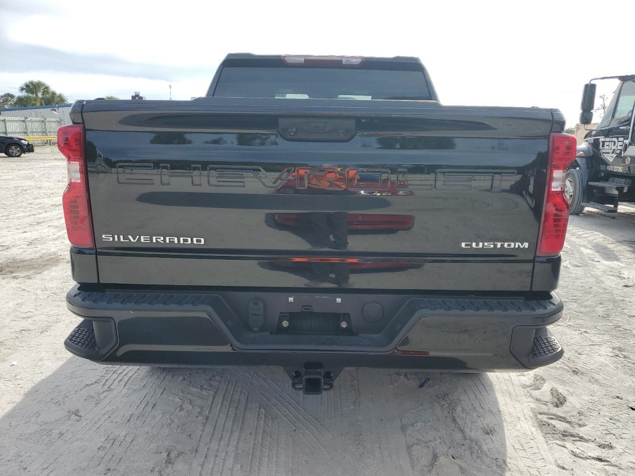 2024 CHEVROLET SILVERADO - Фото 6